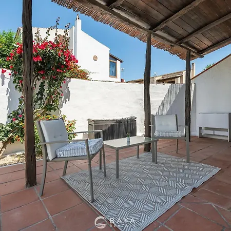 Casa Granchio - Patio, Garden & Sea Vibes Quartu SantʼElena